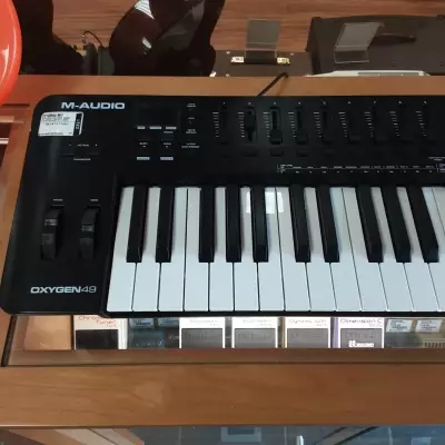 Oxygen 49 (MKV) 49-key USB MIDI Keyboard Controller 2